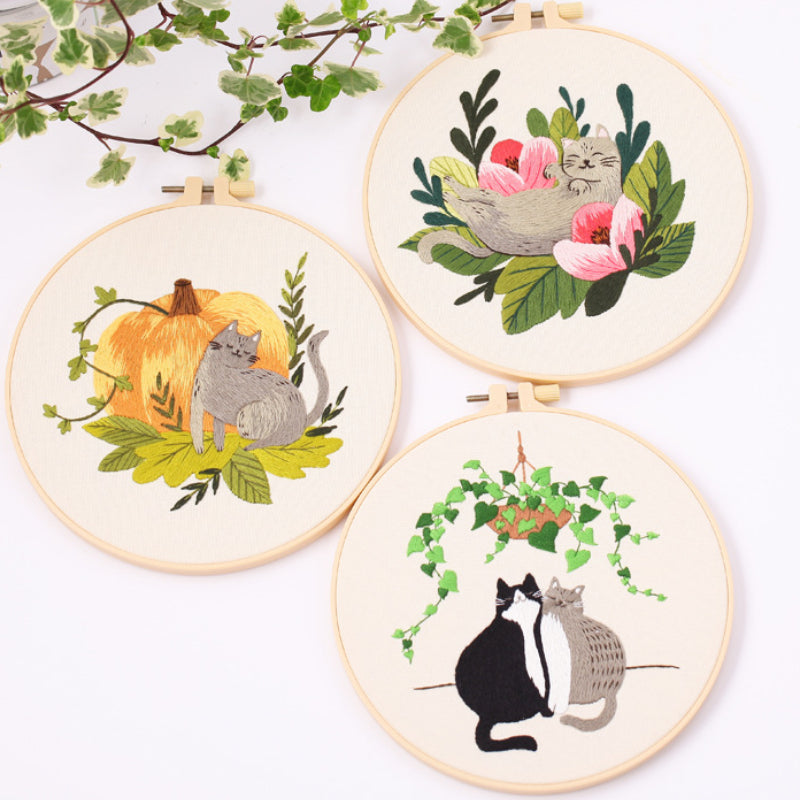 "Cat" Embroidery Kit