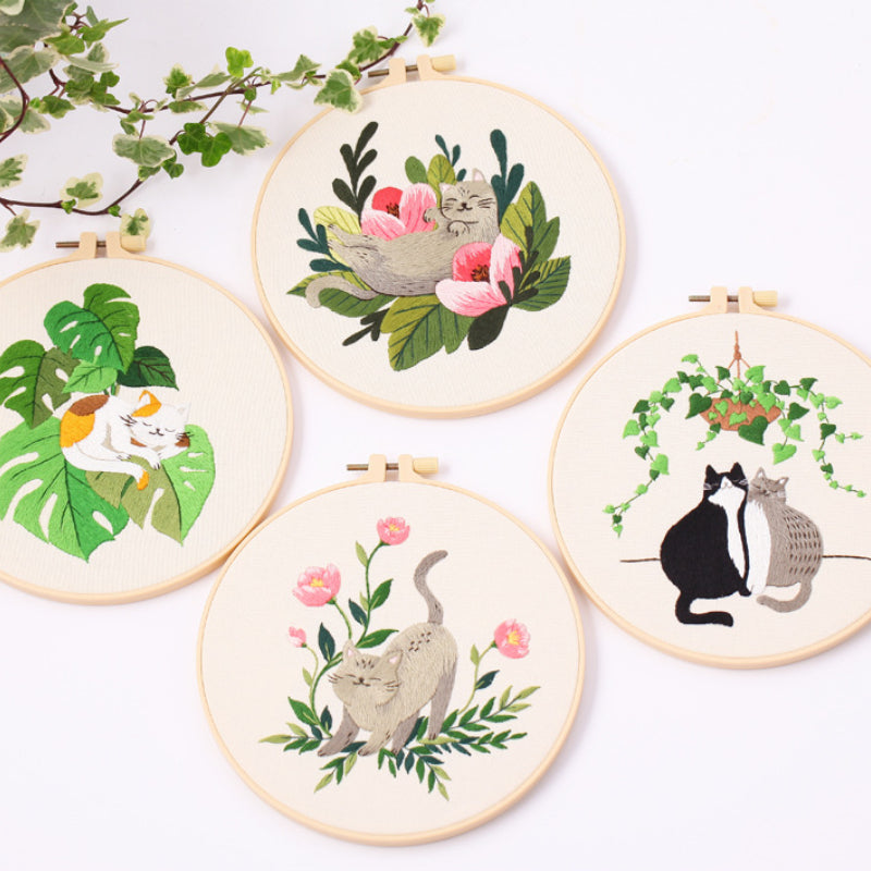 "Cat" Embroidery Kit